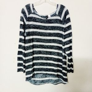 H&M striped sweatshirt blouse top shirt